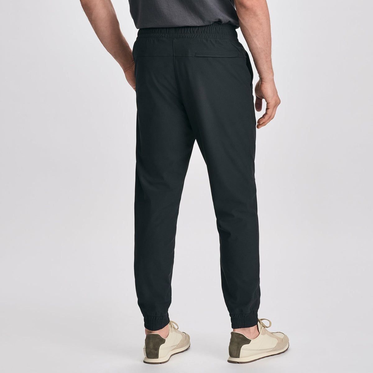 Eddie Bauer Men's The Switch Po Jogger 2.0