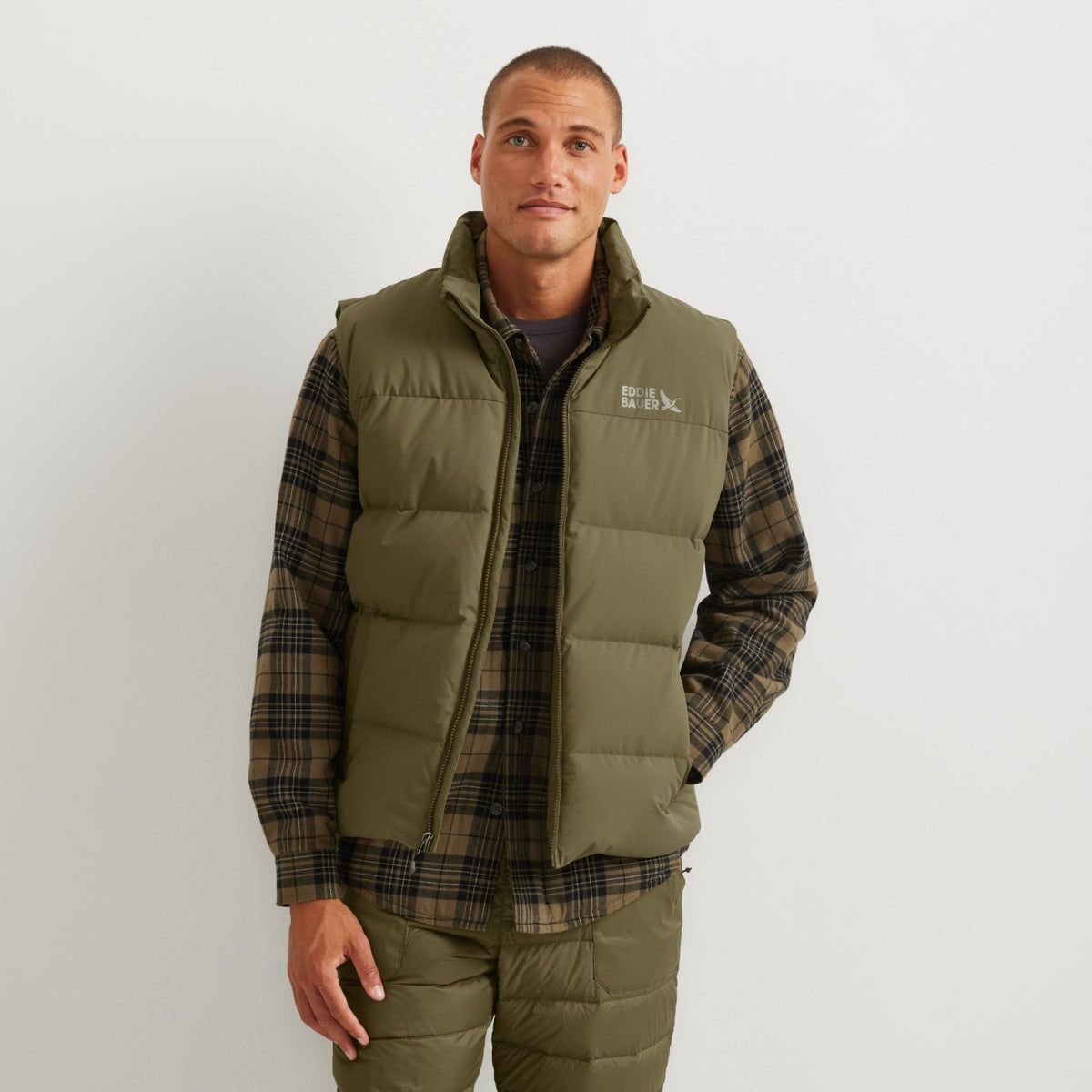 Eddie Bauer Men's Essential Down Vest