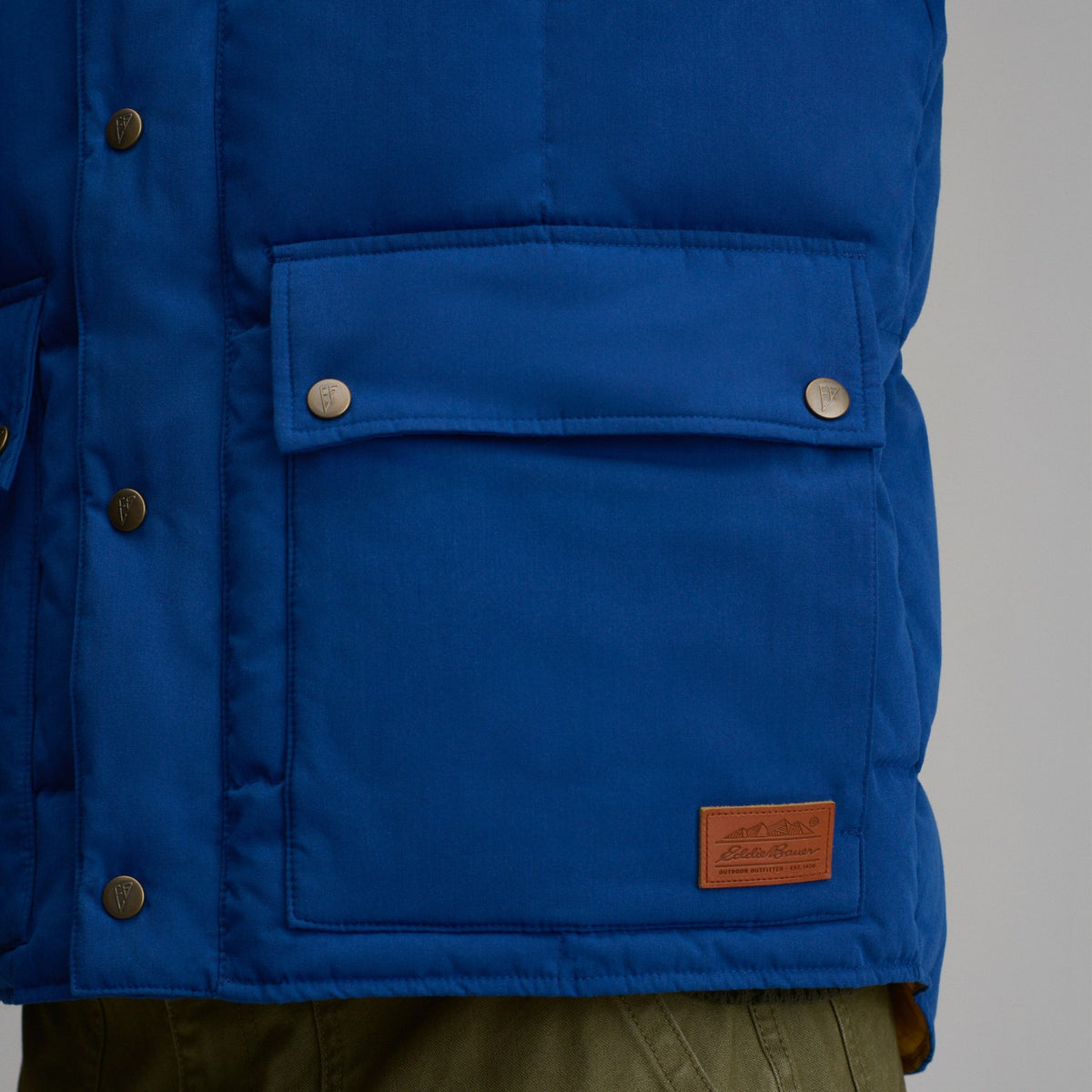 Eddie Bauer Men's Kara Koram Vest