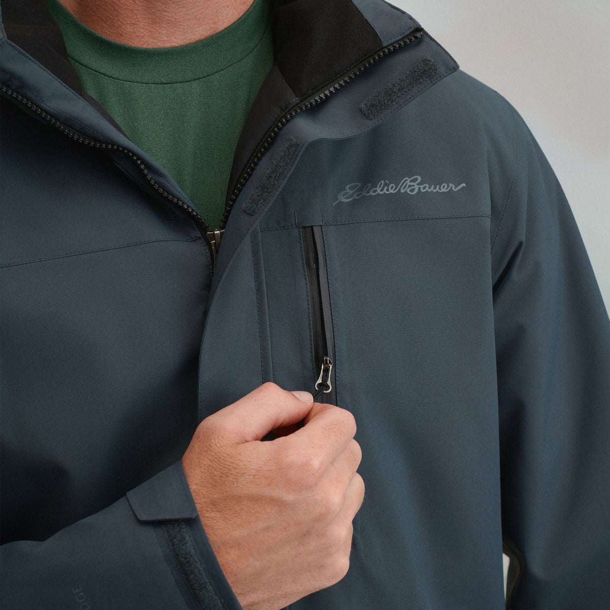 Eddie Bauer Men's Mainstay Insulated Trench