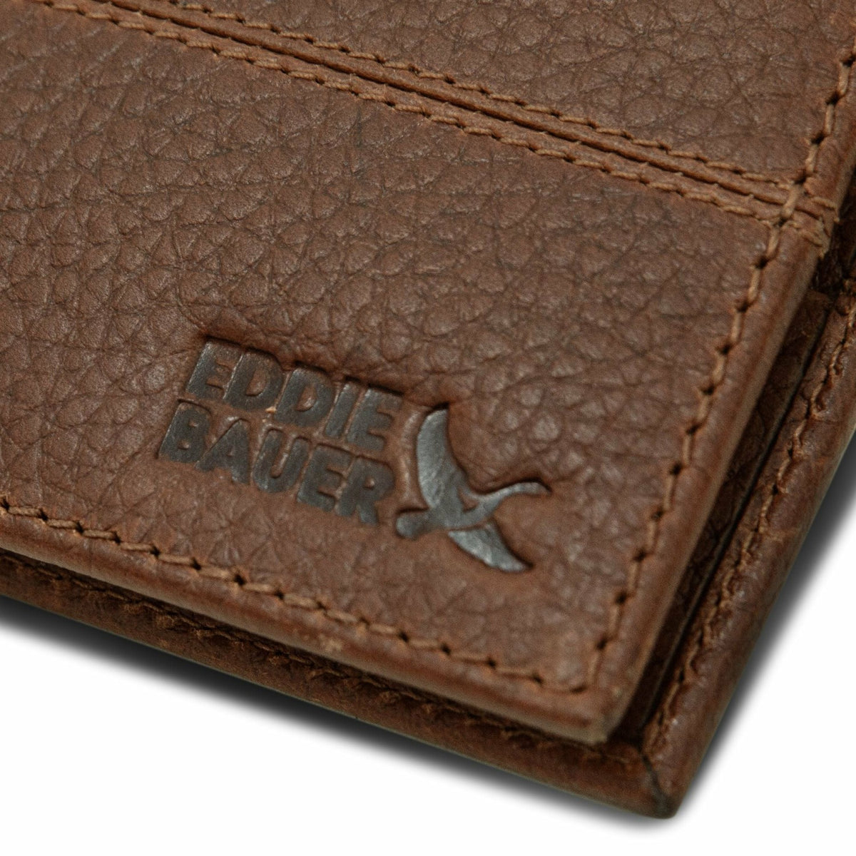 Eddie Bauer EXTRA CAPACITY RUGGED LEATHER BIFOLD WITH FLIP ID