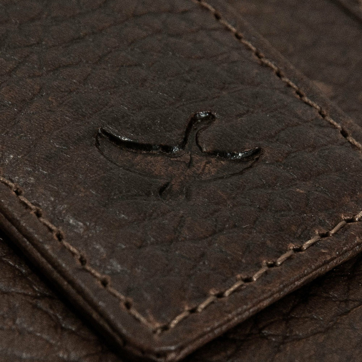 Eddie Bauer RUGGED LEATHER MONEY CLIP BIFOLD WALLET