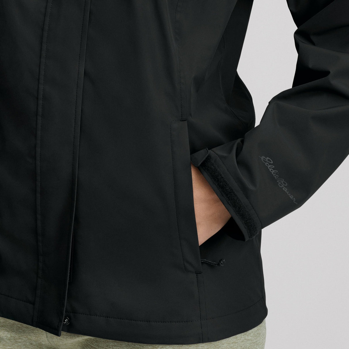 Eddie Bauer Women's Packable Rainfoil Jacket