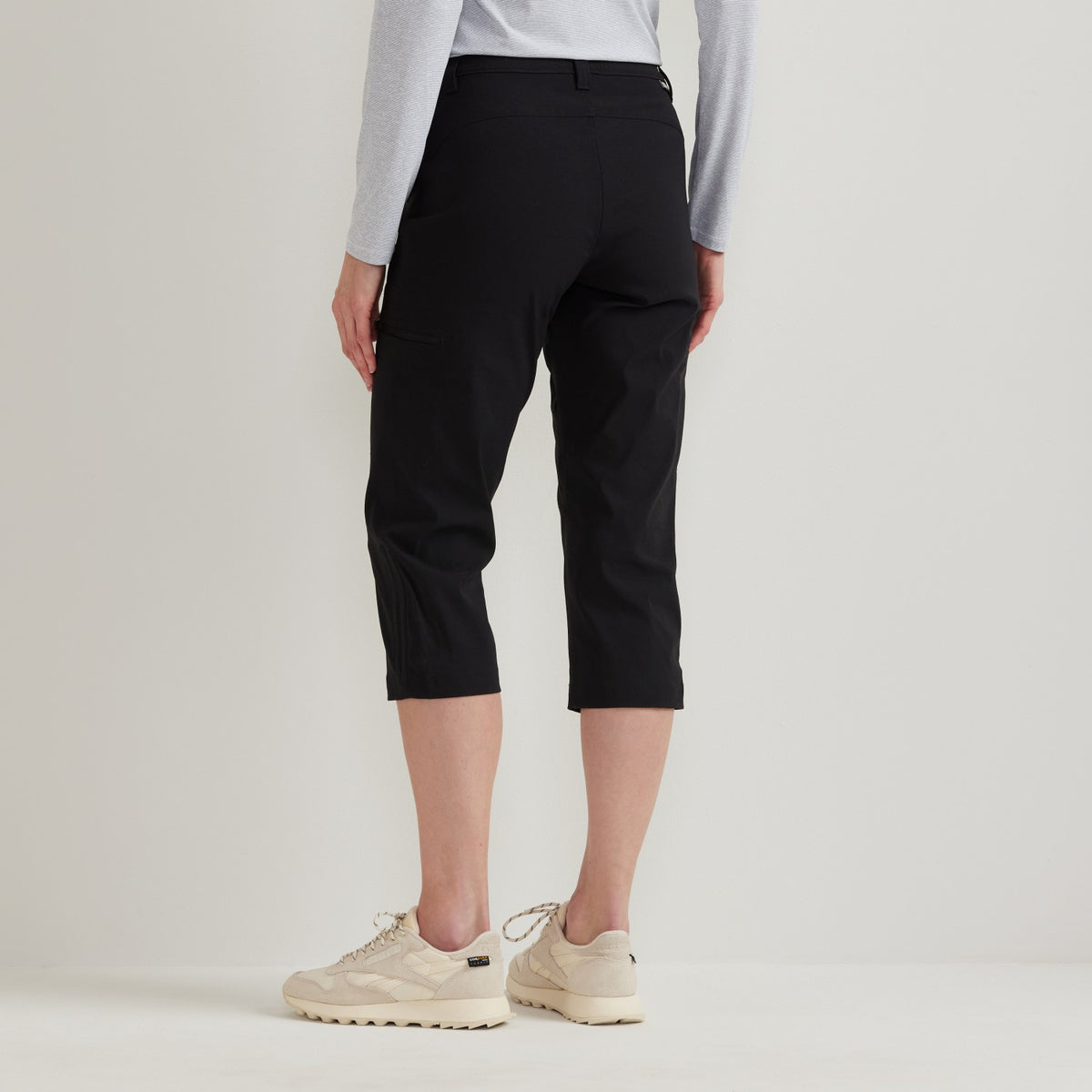 Eddie Bauer Women's Guide High Rise Capri