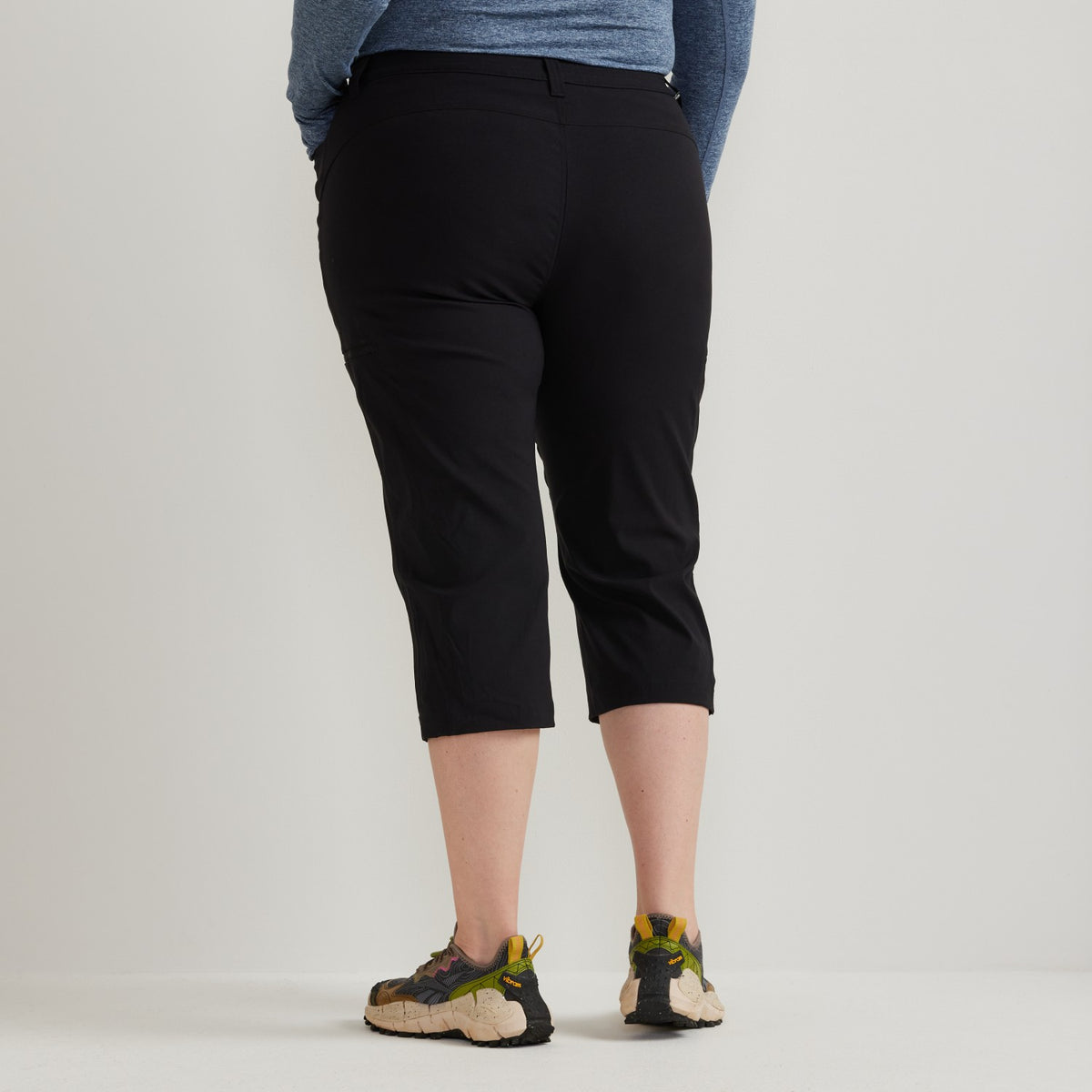 Eddie Bauer Women's Guide High Rise Capri