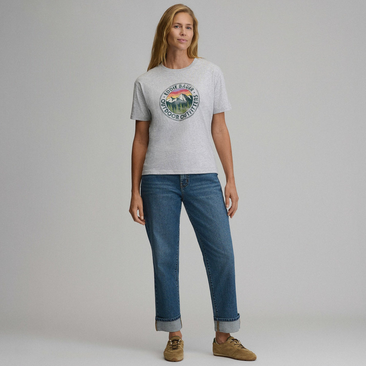 Eddie Bauer Women's Short-Sleeve Relaxed Boyfriend Graphic T-Shirt - Outdoor Outfi