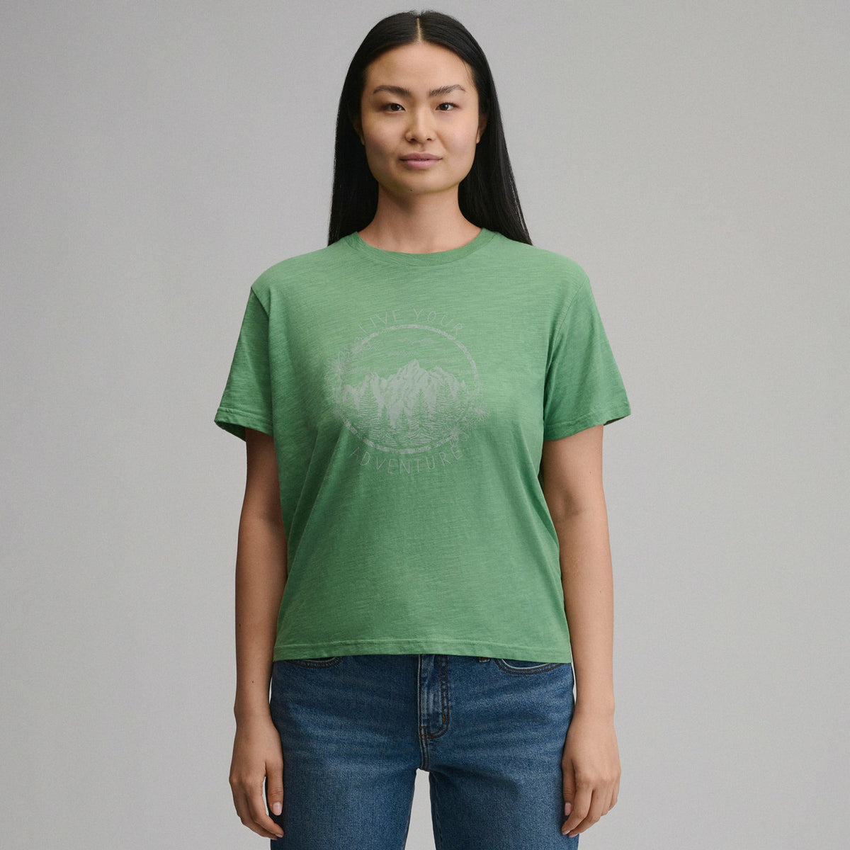 Eddie Bauer Women's Short-Sleeve Relaxed Boyfriend Graphic T-Shirt - Adventure