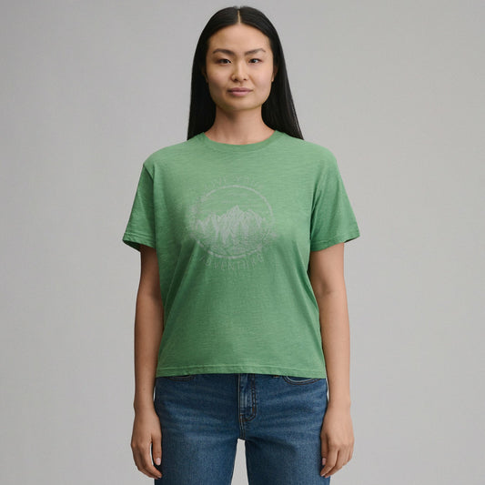 Eddie Bauer Women's Short-Sleeve Relaxed Boyfriend Graphic T-Shirt - Adventure