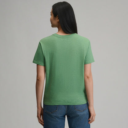 Eddie Bauer Women's Short-Sleeve Relaxed Boyfriend Graphic T-Shirt - Adventure