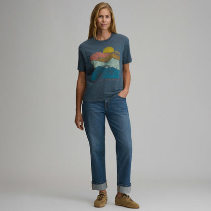 Eddie Bauer Women's Short-Sleeve Relaxed Boyfriend Graphic T-Shirt - Landscape