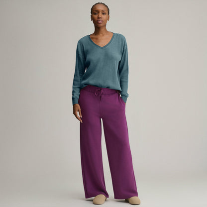 Eddie Bauer Women's Long-Sleeve V-Neck Boyfriend Thermal Crew - Striped
