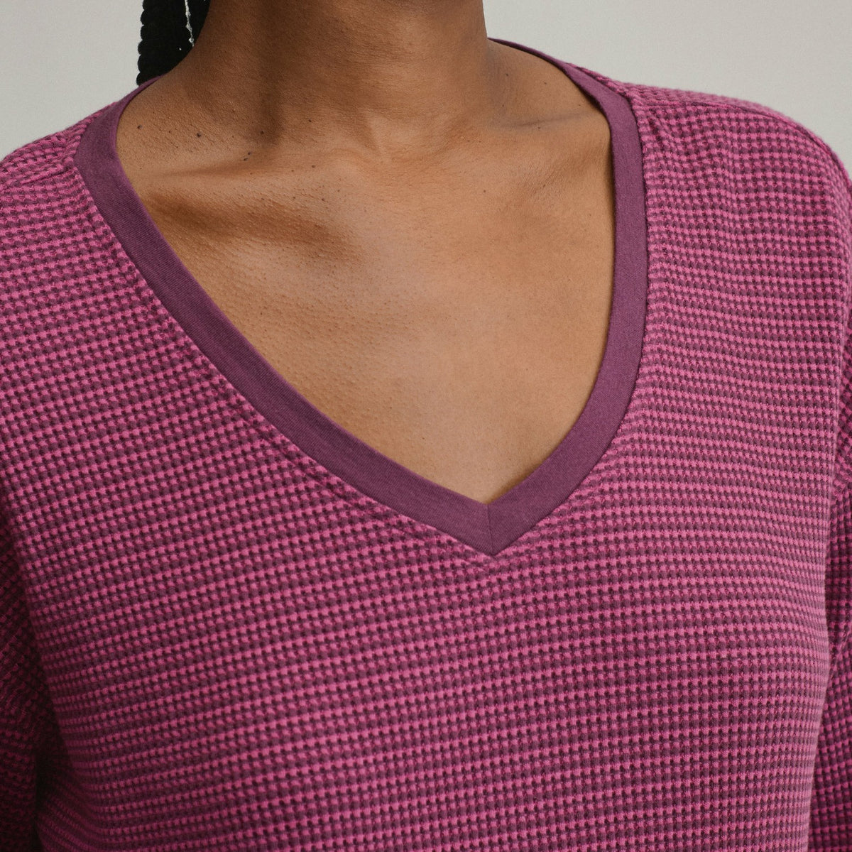 Eddie Bauer Women's Long-Sleeve V-Neck Boyfriend Thermal Crew - Striped