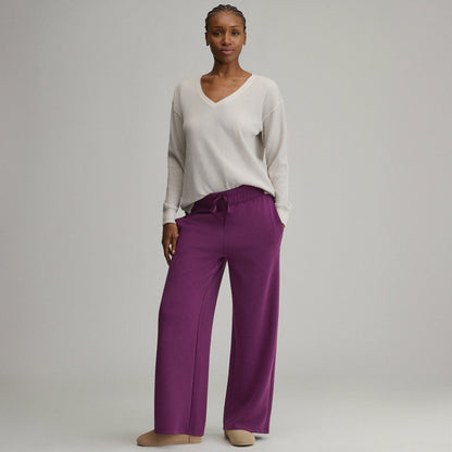 Eddie Bauer Women's Long-Sleeve V-Neck Boyfriend Thermal Crew