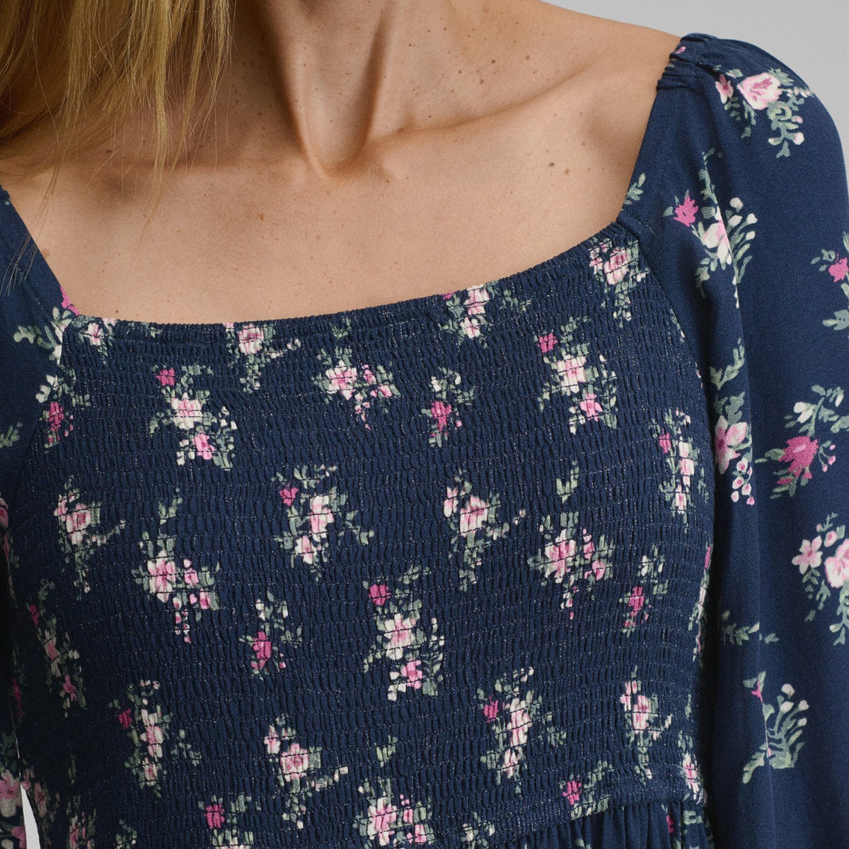 Eddie Bauer Women's Printed 3/4 Sleeve Smocked Bodice Dress