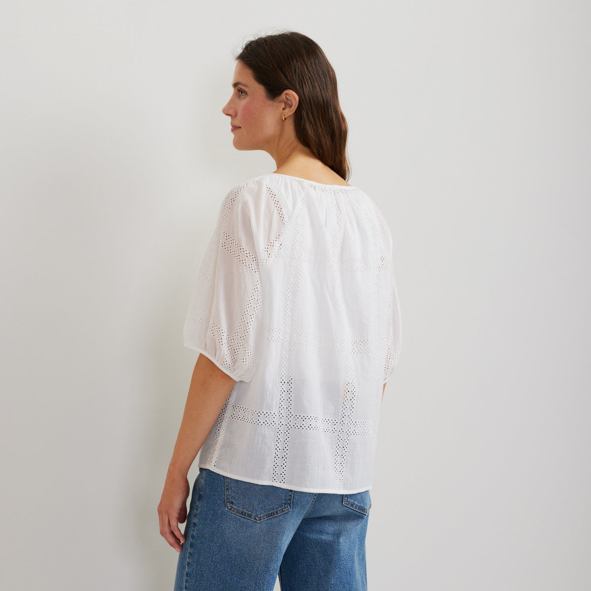 Eddie Bauer Women's Eyelet SS Shirt