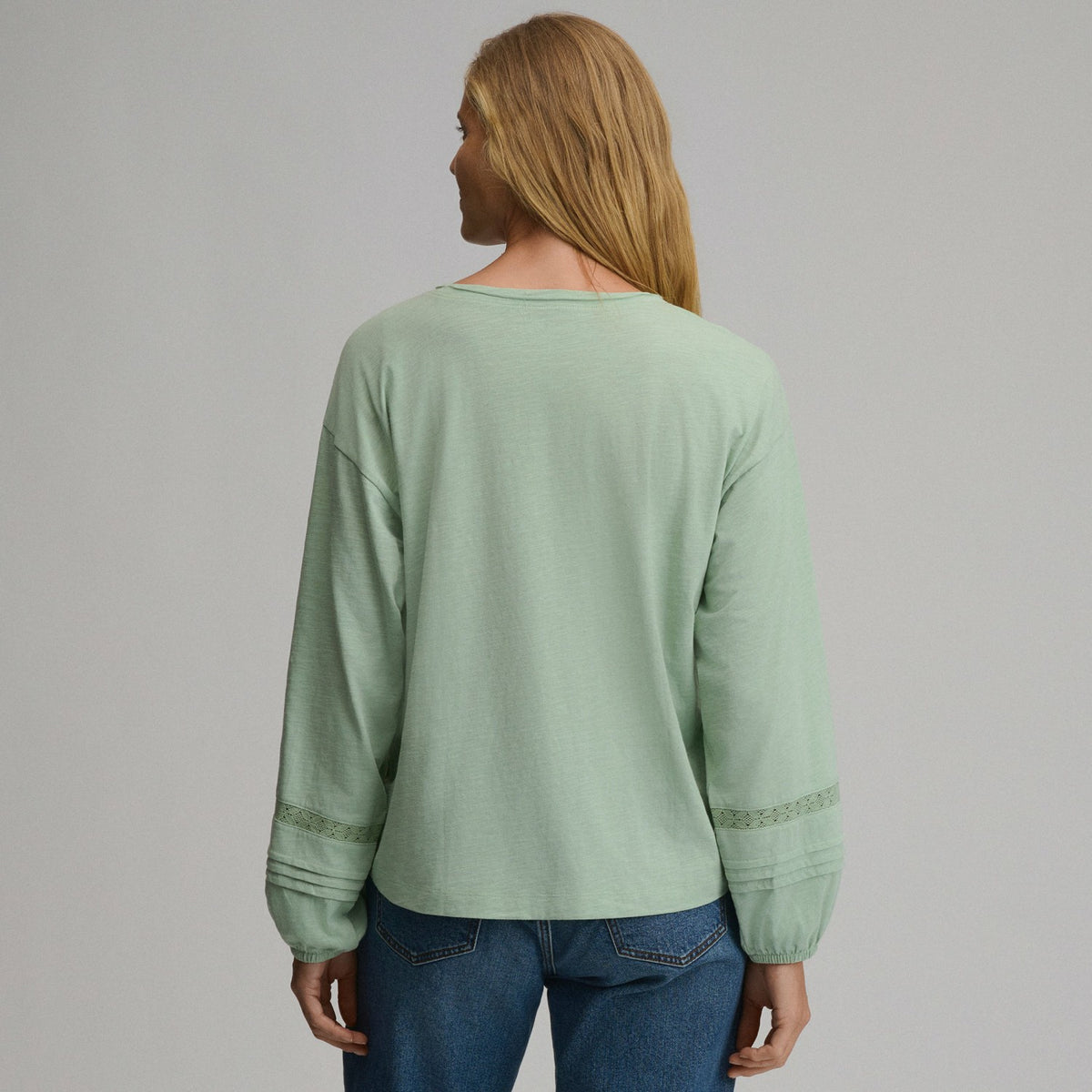 Eddie Bauer Women's Long-Sleeve Soft Relaxed Top