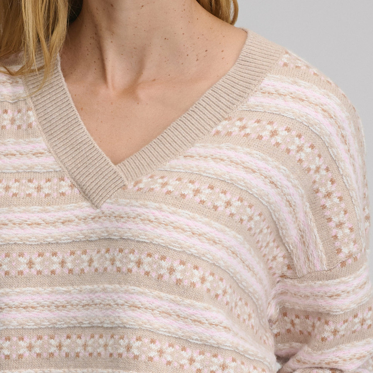Eddie Bauer Women's Signature V-Neck Sweater - Pattern