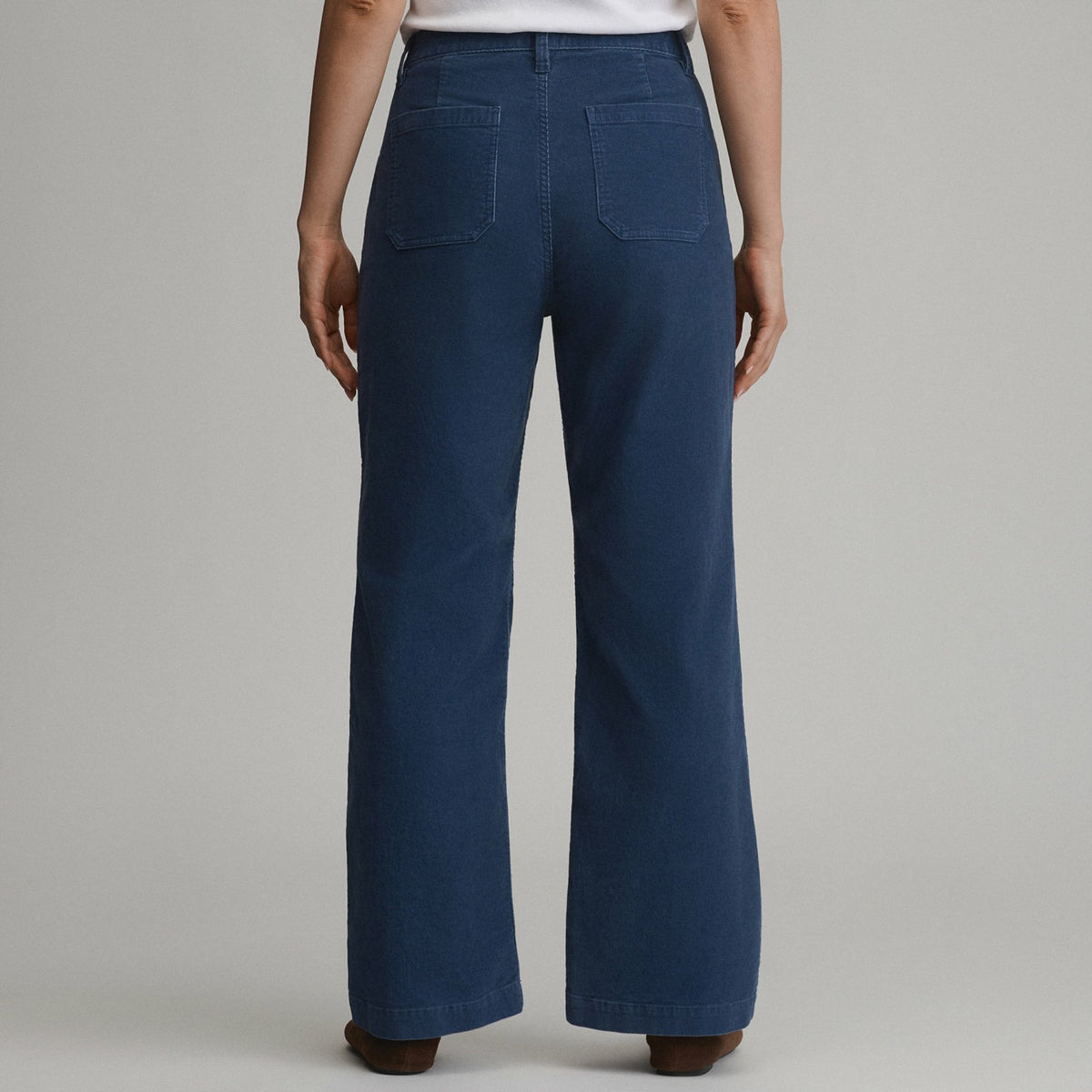 Eddie Bauer Women's True Icon Stretch Corduroy Pants