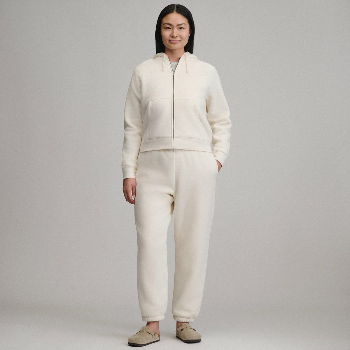Eddie Bauer The Vintage Soft Sherpa Lined Jogger