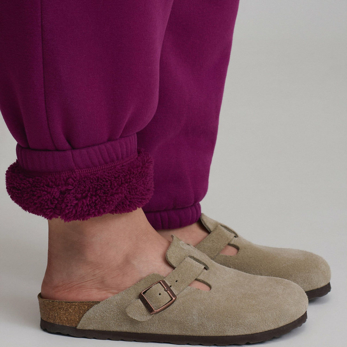 Eddie Bauer The Vintage Soft Sherpa Lined Jogger