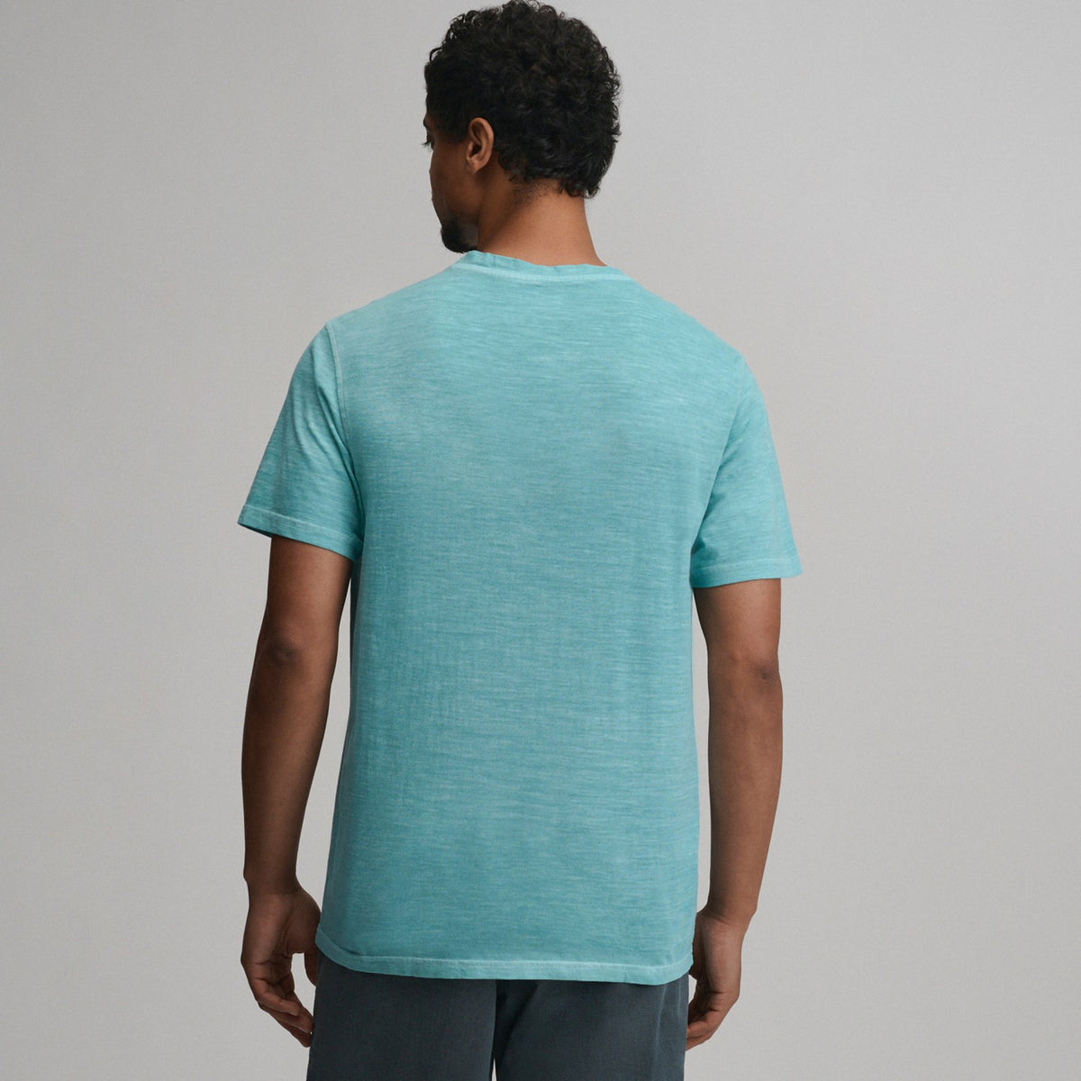 Eddie Bauer Men's SS Sunwashed Cotton Henley