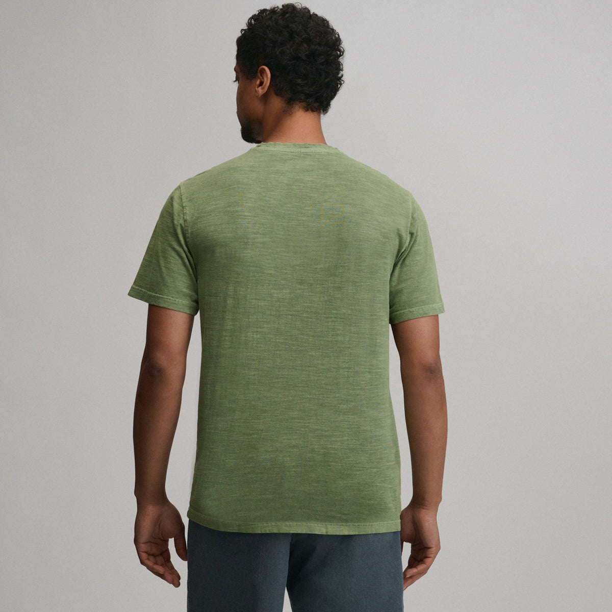 Eddie Bauer Men's SS Sunwashed Cotton Henley
