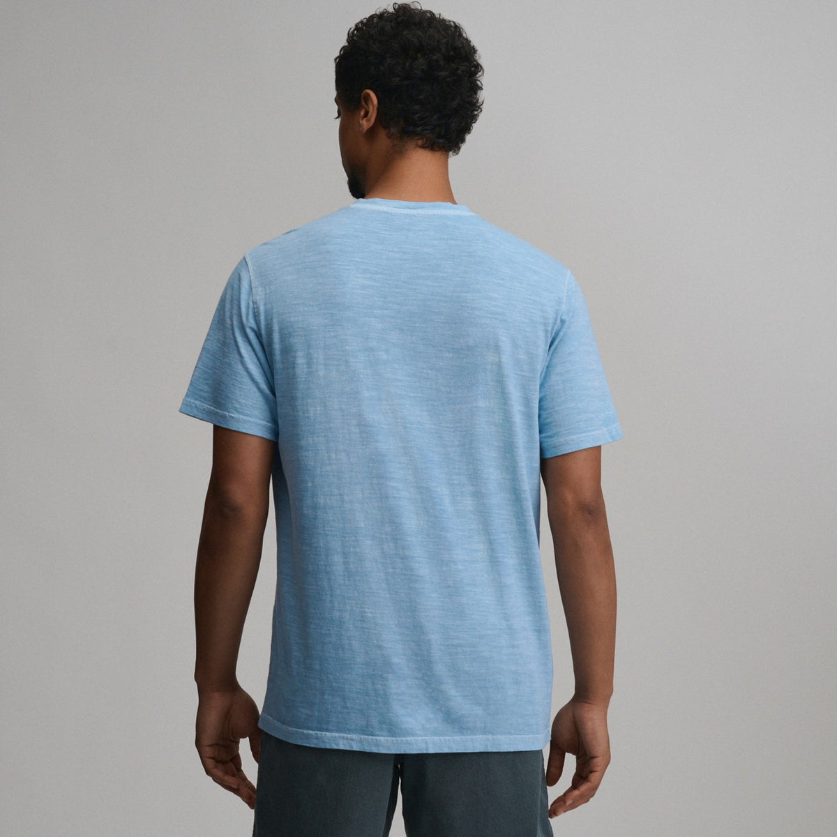 Eddie Bauer Men's SS Sunwashed Cotton Henley