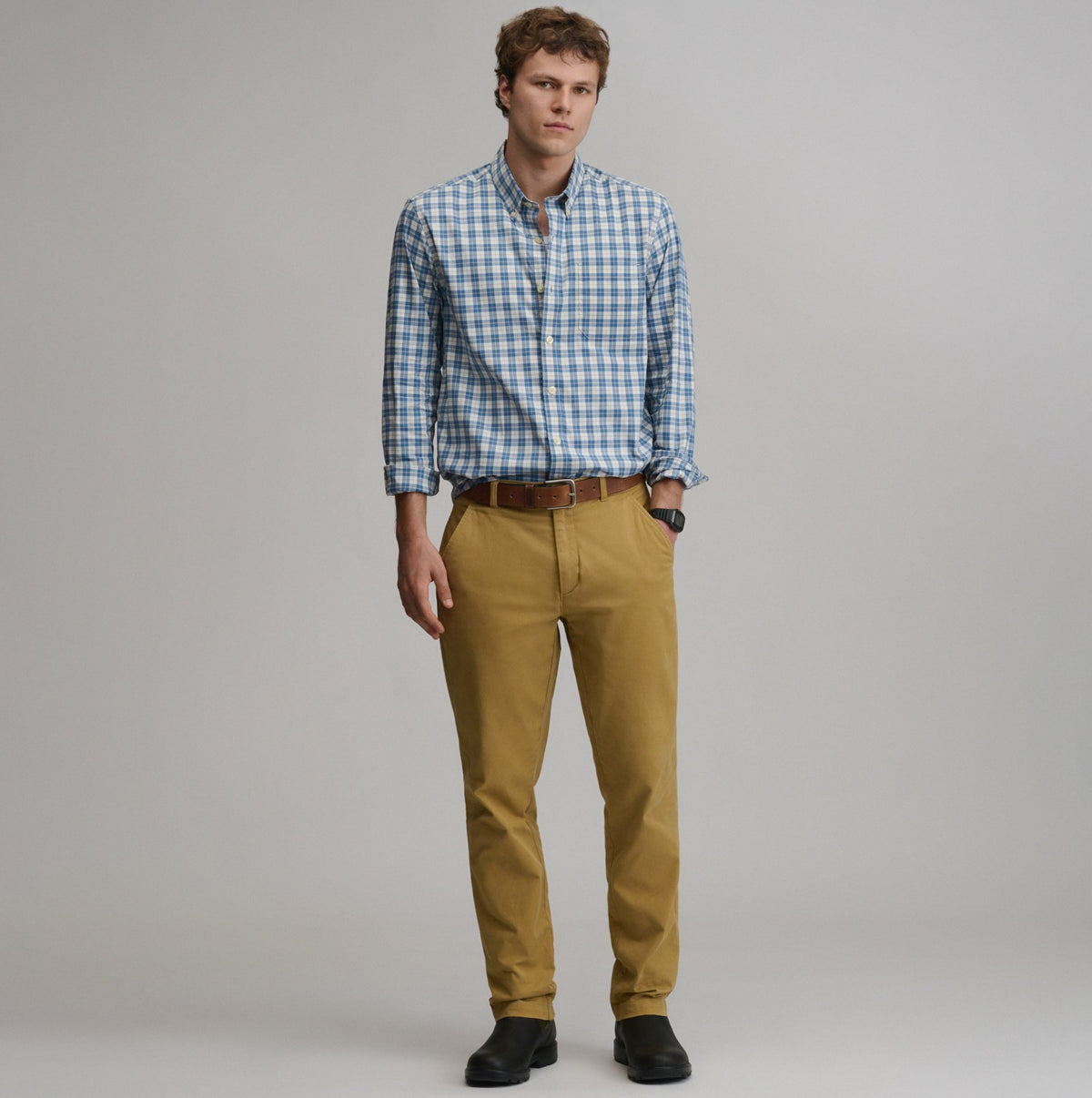 Eddie Bauer Men's Long-Sleeve Voyager 2.0 Dress Shirt