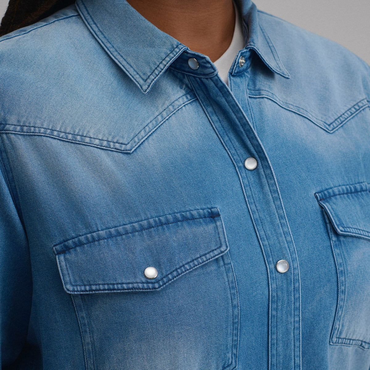 Eddie Bauer Women's Long-Sleeve Western Denim Shirt