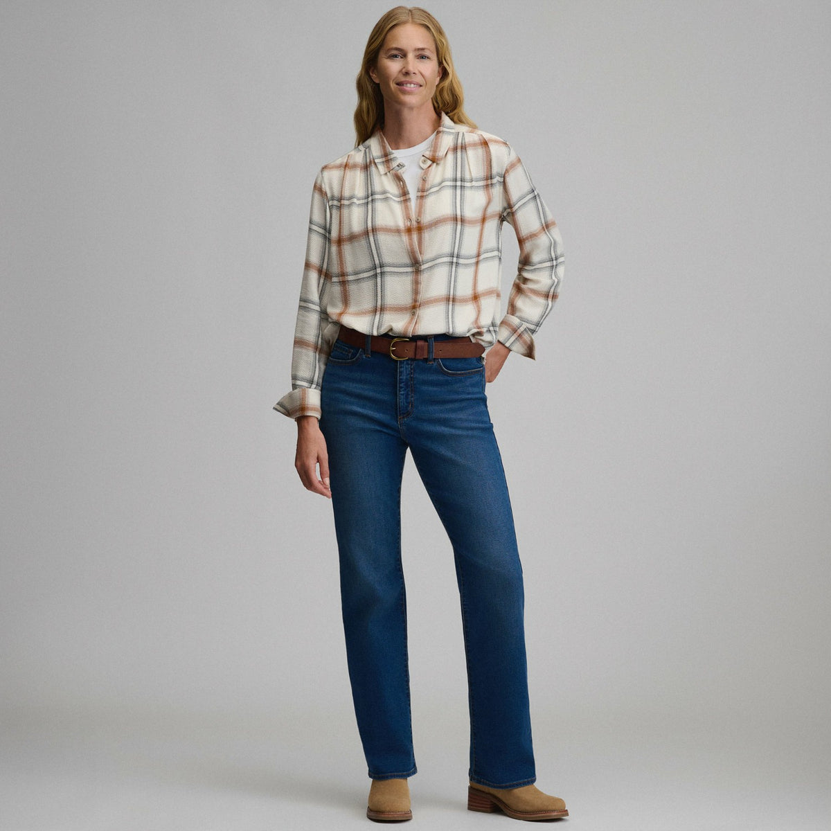 Eddie Bauer Women's Long-Sleeve Softened Button-Down Shirt