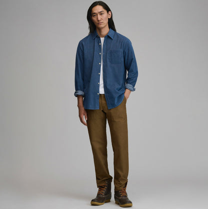 Eddie Bauer Men's Long-Sleeve Fine Wale Corduroy Shirt - Solid
