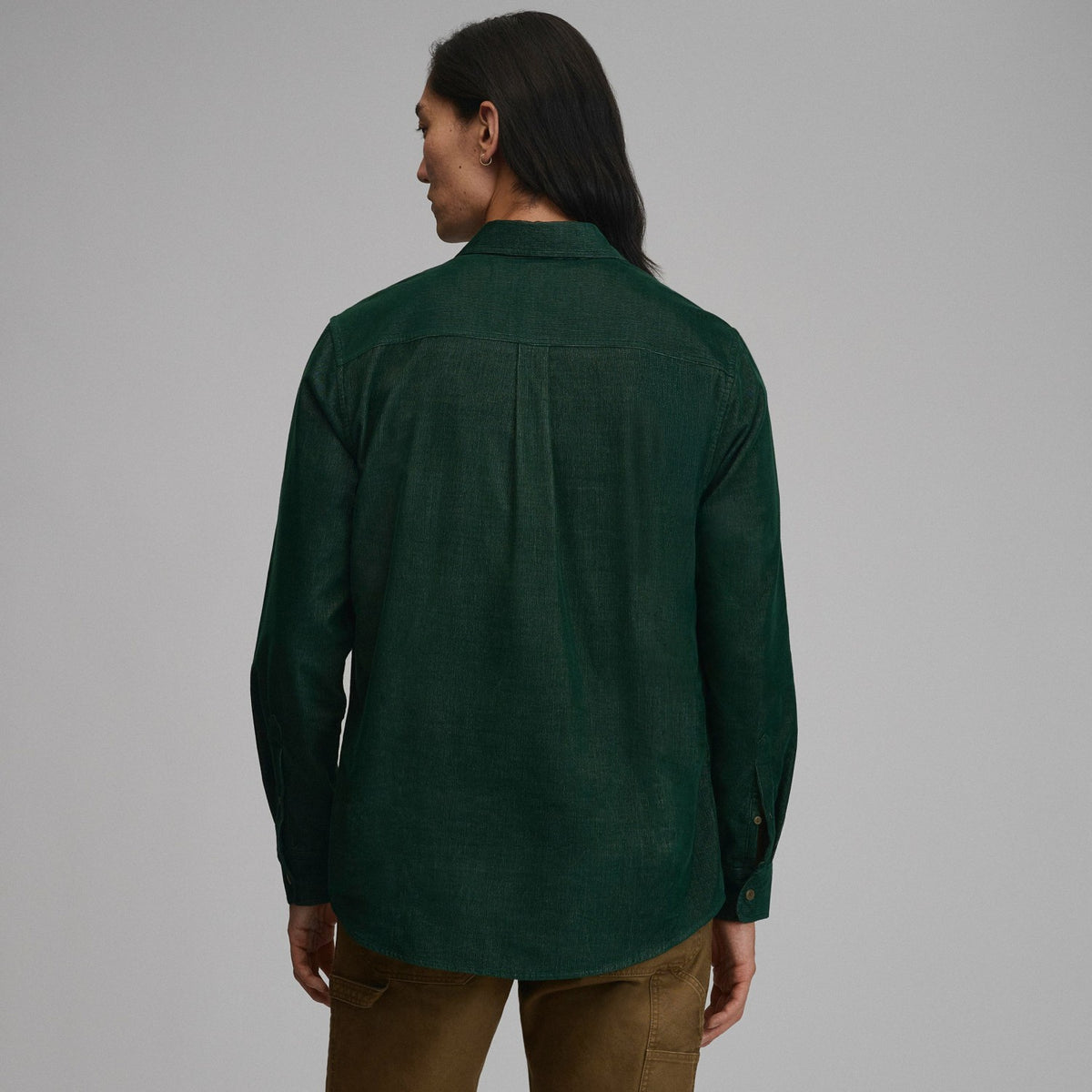 Eddie Bauer Men's Long-Sleeve Fine Wale Corduroy Shirt - Solid
