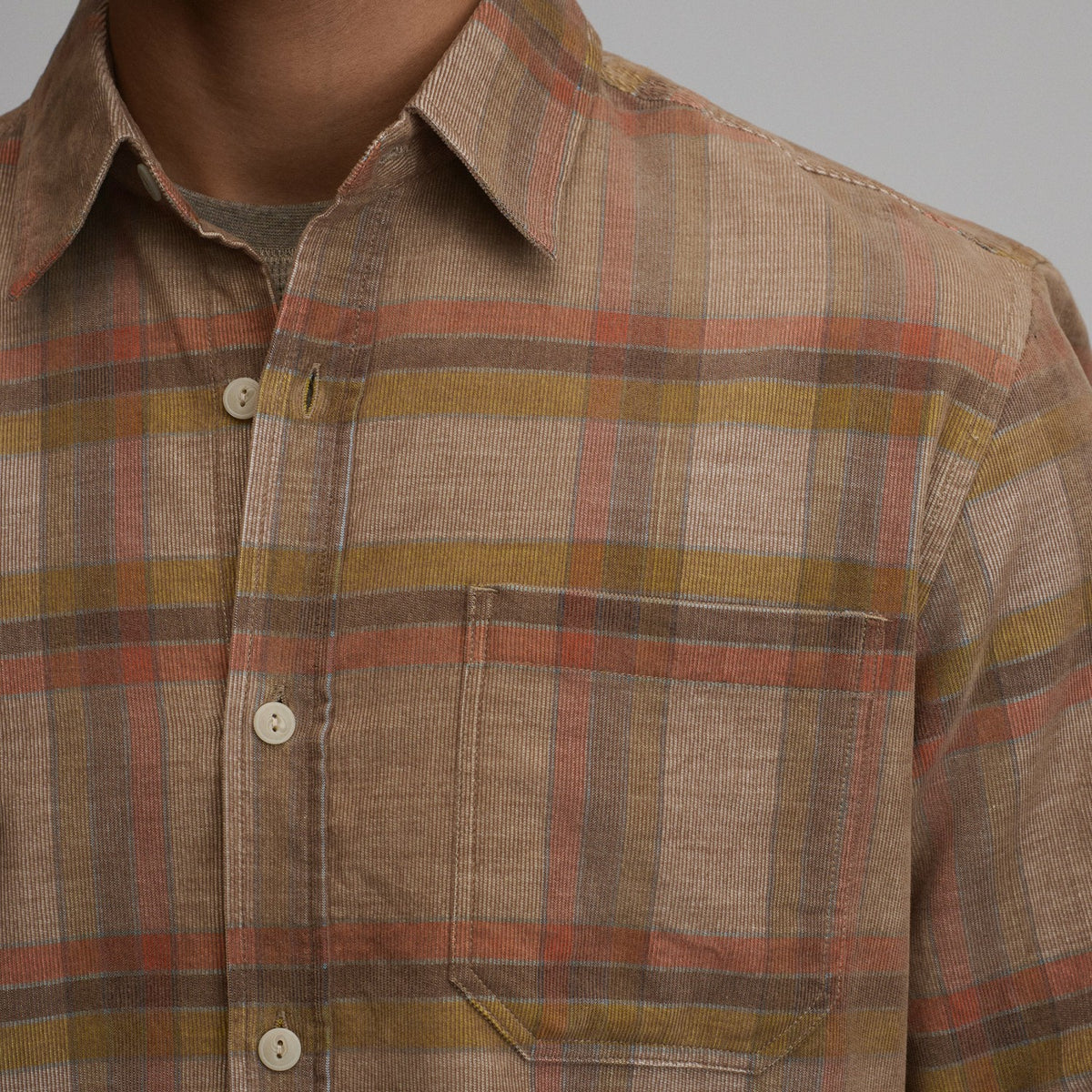 Eddie Bauer Men's Long-Sleeve Fine Wale Corduroy Shirt - Plaid