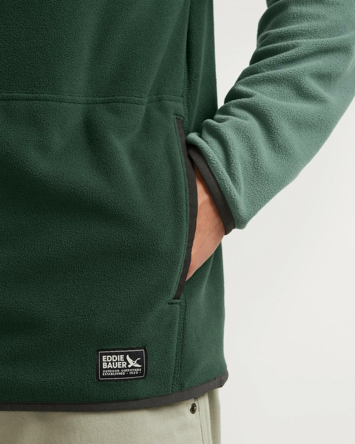 Eddie Bauer Men's Chutes Snap Mock